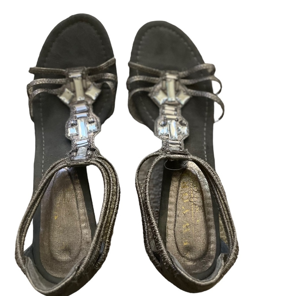 Newyork Transit Silver Wedged Heels!